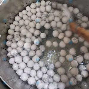 多功能全自動(dòng)包心肉丸機(jī)客戶反饋不錯(cuò)！